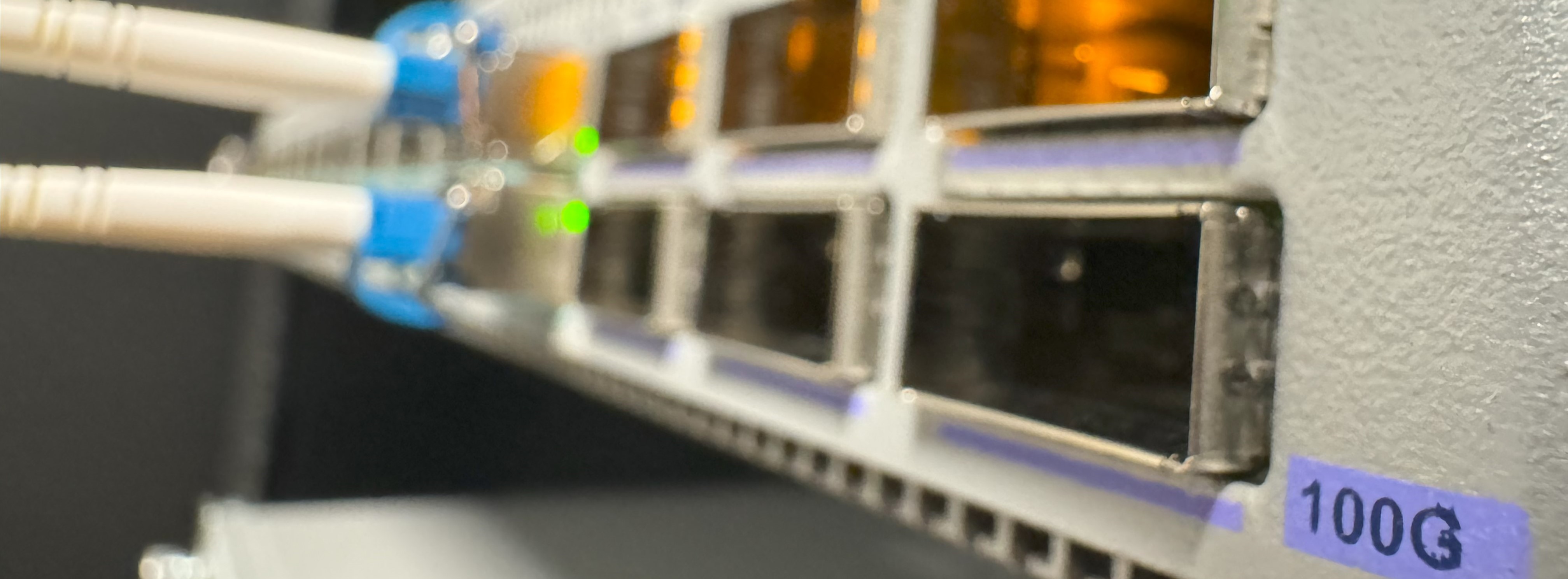 100G Network Switch with Fiber